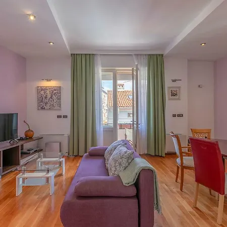 Apartment Citybreak Pula